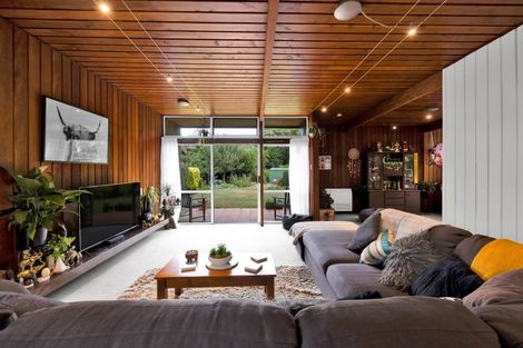 Photo of property in 85 Gladstone Street, Hawera, 4610