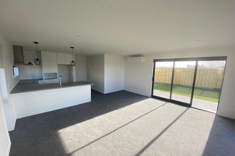 Photo of property in 7 Oakleigh Street, Woodend, 7610