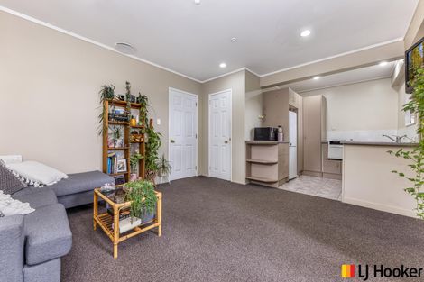 Photo of property in 2/187 Carnoustie Drive, Wattle Downs, Auckland, 2103