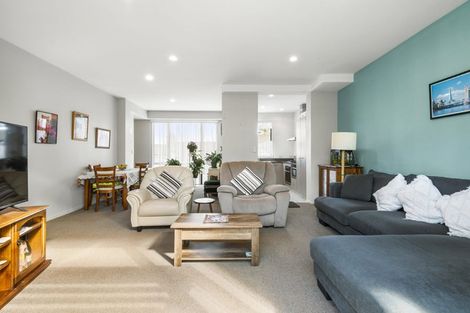 Photo of property in 42/22 Northcross Drive, Oteha, Auckland, 0632
