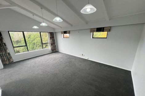 Photo of property in 25 Ngatitoa Street, Tawa, Wellington, 5028