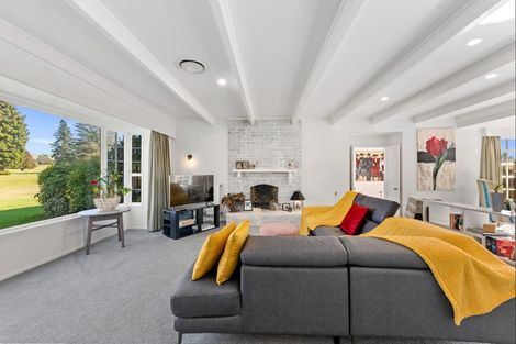 Photo of property in 2 Gwendoline Street, Glenholme, Rotorua, 3010