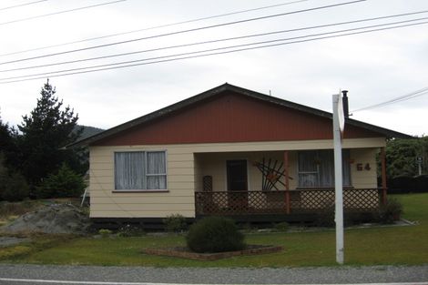 Photo of property in 718 Seven Mile Road, Runanga, 7803