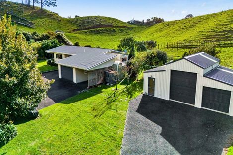 Photo of property in 529 Frankley Road, Hurworth, New Plymouth, 4371