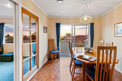 Photo of property in 31 Sturm Avenue, Massey, Auckland, 0614