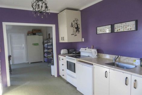 Photo of property in 275 Yarrow Street, Richmond, Invercargill, 9810