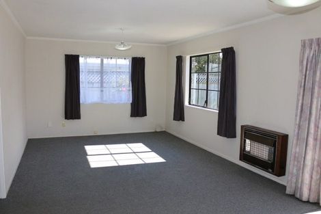 Photo of property in 10 Ihle Street, Terrace End, Palmerston North, 4410