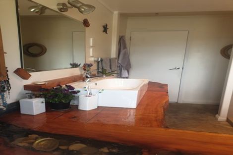 Photo of property in 747 Three Mile Bush Road, Ruatangata West, Kamo, 0185