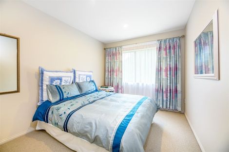 Photo of property in 39 Sapperton Drive, Henderson, Auckland, 0612