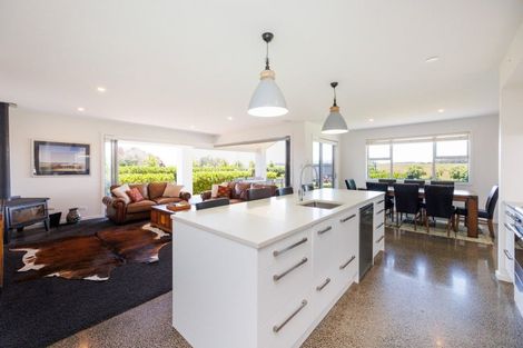 Photo of property in 737 Stoney Creek Road, Bunnythorpe, Palmerston North, 4470