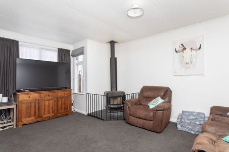 Photo of property in 33 Tennyson Street, Dannevirke, 4930