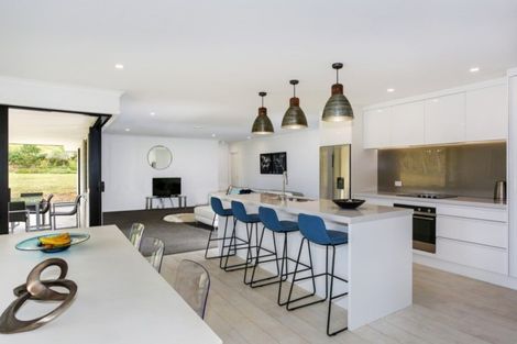 Photo of property in 199 Glenbrook Waiuku Road, Glenbrook, 2681