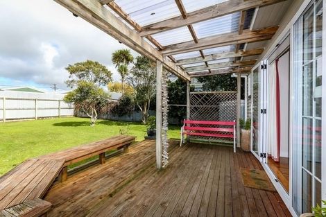 Photo of property in 12 Rawhiti Street, Vogeltown, New Plymouth, 4310
