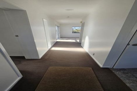 Photo of property in 11 Jean Place, Stanmore Bay, Whangaparaoa, 0932
