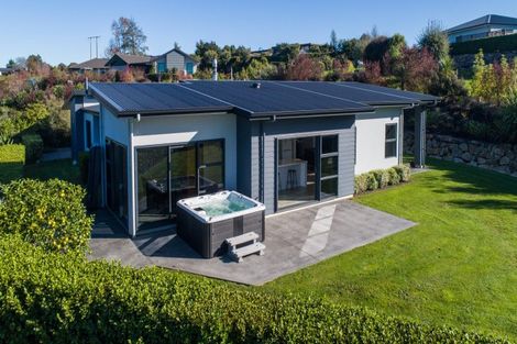 Photo of property in 10 Shirtcliff Lane, Redwood Valley, Richmond, 7081