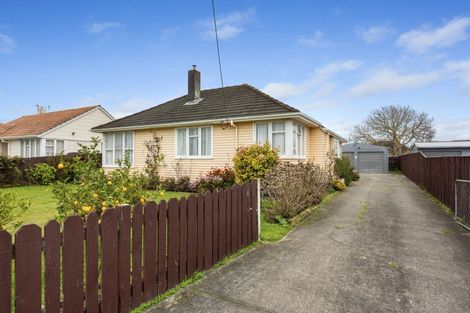 Photo of property in 14 Wilson Crescent, Highbury, Palmerston North, 4412