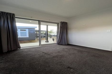 Photo of property in 1437 Clevedon Kawakawa Road, Kawakawa Bay, Papakura, 2585