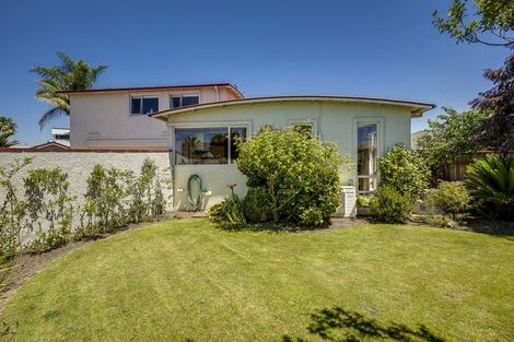 Photo of property in 166 Auckland Road, Greenmeadows, Napier, 4112