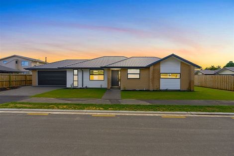 Photo of property in 1 Ella Street, Rolleston, 7614