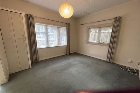 Photo of property in 1 Porritt Avenue, Mount Victoria, Wellington, 6011