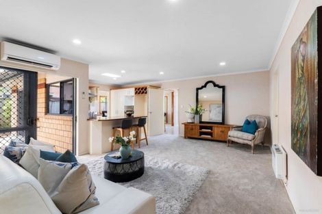 Photo of property in 109 Middlefield Drive, Flat Bush, Auckland, 2016
