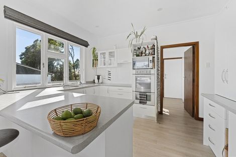 Photo of property in 13 Konini Street, Inglewood, 4330