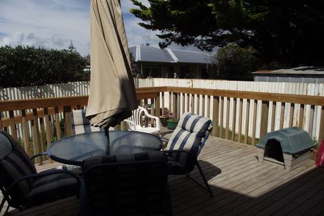 Photo of property in 6 Shaw Road, Waihi Beach, 3611