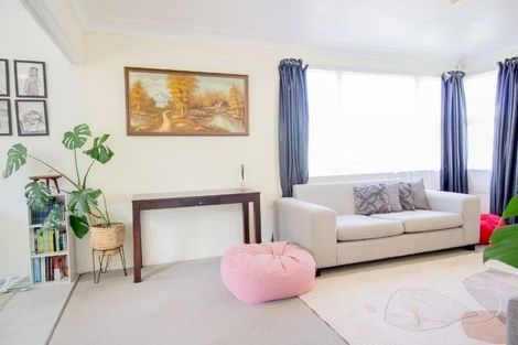 Photo of property in 70 Fisher Crescent, Otara, Auckland, 2023
