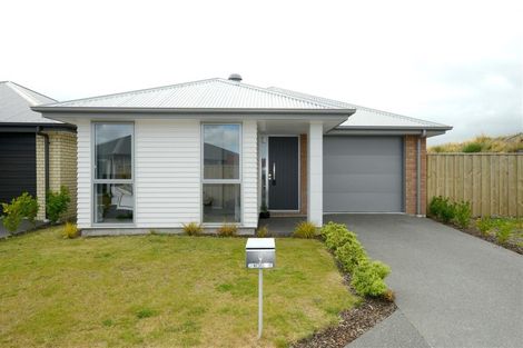 Photo of property in 9 Eric Melrose Lane, Halswell, Christchurch, 8025