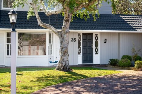 Photo of property in 35 Callender Terrace, Paraparaumu Beach, Paraparaumu, 5032