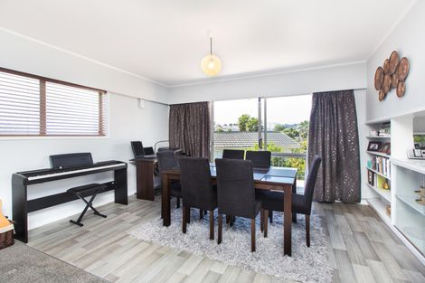 Photo of property in 1/15a Oates Road, Glen Eden, Auckland, 0602