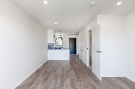 Photo of property in 10/115 Swanson Road, Henderson, Auckland, 0610