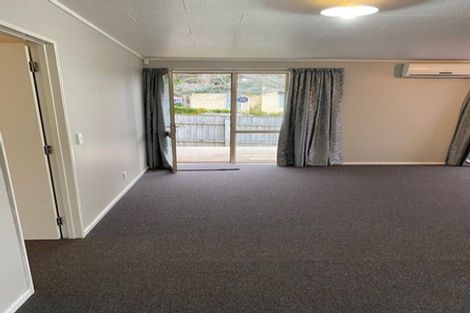 Photo of property in 221 Rata Street, Naenae, Lower Hutt, 5011