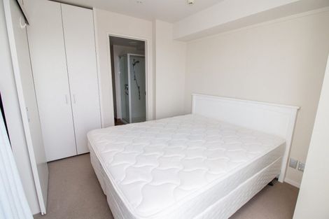 Photo of property in Soho Apartments, 1001/74 Taranaki Street, Te Aro, Wellington, 6011