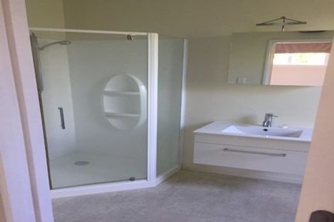 Photo of property in 33 Worthy Street, Ilam, Christchurch, 8041