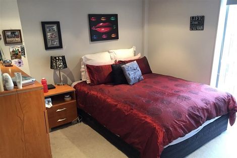 Photo of property in Piermont Apartments, 7i/82 Cable Street, Te Aro, Wellington, 6011