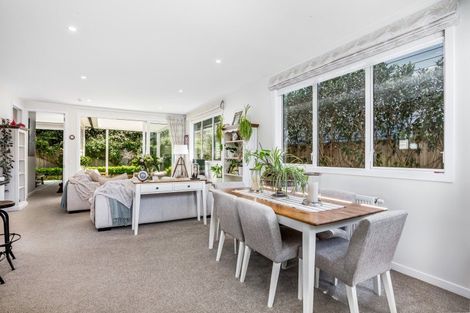 Photo of property in 20 Glide Lane, Whitby, Porirua, 5024