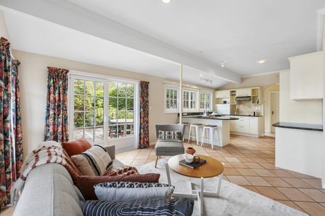 Photo of property in 1a Seatoun Heights Road, Miramar, Wellington, 6022