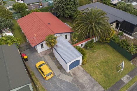 Photo of property in 6 Tudor Place, Mount Maunganui, 3116