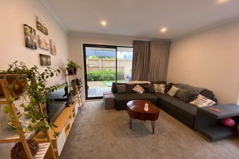 Photo of property in 29 Pukewhero Rise, Westgate, Auckland, 0614