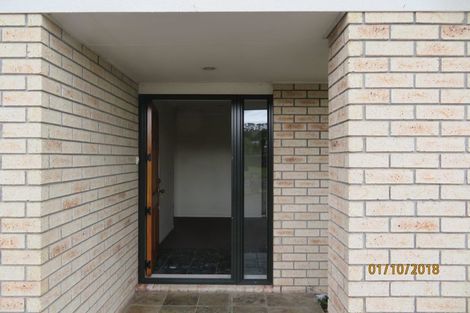 Photo of property in 205 Kilkenny Drive, East Tamaki Heights, Auckland, 2016