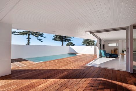 Photo of property in 88 Marine Parade, Mount Maunganui, 3116