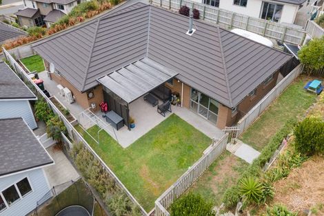 Photo of property in 21 Bickerton Rise, Churton Park, Wellington, 6037