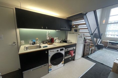 Photo of property in Urbane Apartments, 38/29 Webb Street, Mount Cook, Wellington, 6011