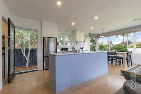 Photo of property in 15 Albert Street, Riverhead, 0820