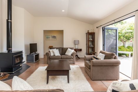 Photo of property in 29 Pukekura Place, Taradale, Napier, 4112