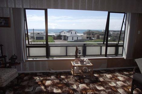 Photo of property in 6 Shaw Road, Waihi Beach, 3611