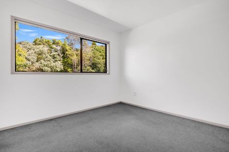 Photo of property in 64 Rhinevale Close, Henderson, Auckland, 0612