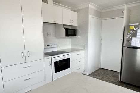 Photo of property in 32 Kildare Drive, Waikiwi, Invercargill, 9810