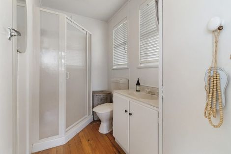 Photo of property in 15 Shaw Road, Waihi Beach, 3611